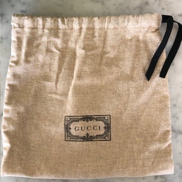 GUCCI Gift Present Set - Textured Green Logo Magnetic Box, Dust Bag & Gi… - Picture 6 of 17